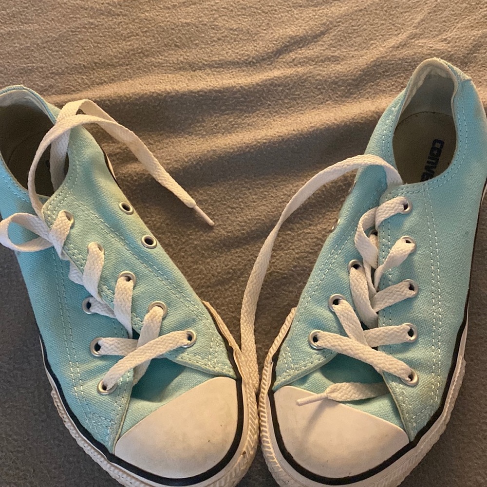 Lightly worn girls converse